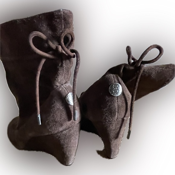 BCBGeneration | Suede Booties - Picture 3 of 4
